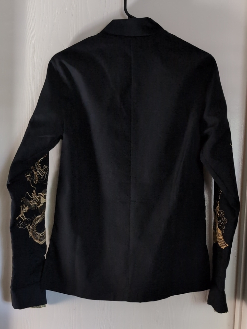 Dragon Embroidered Chinese Jacket - Picture 2 of 9